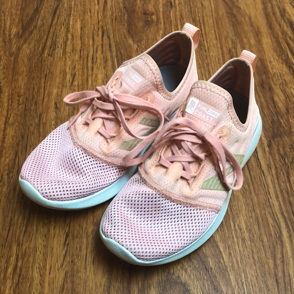 New Balance Fuelcore Coast, Size 5, Light Pink